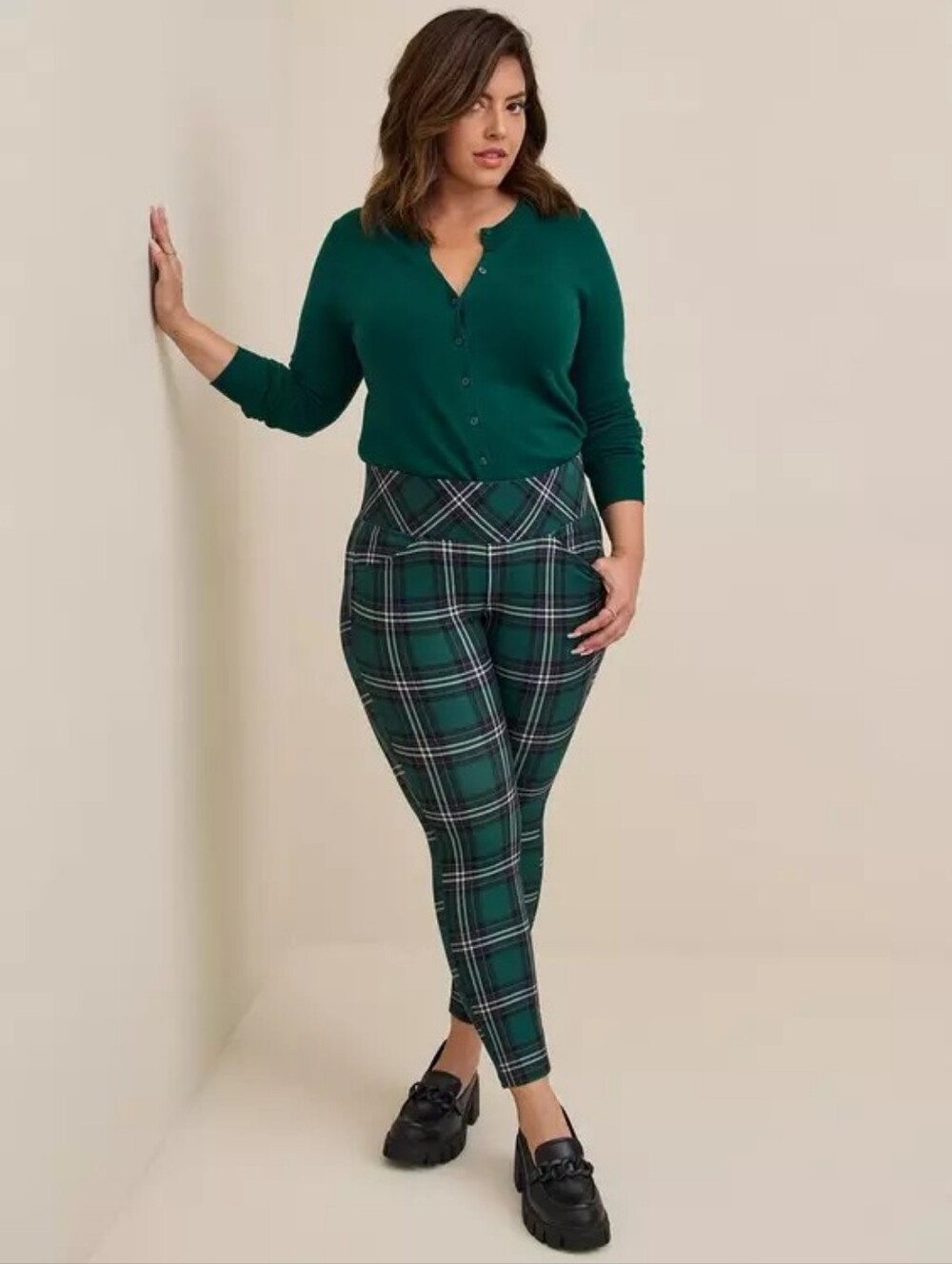 Torrid Pocket Pixie Green Plaid Luxe Ponte Pants Slim Fit Technology - Size 2T